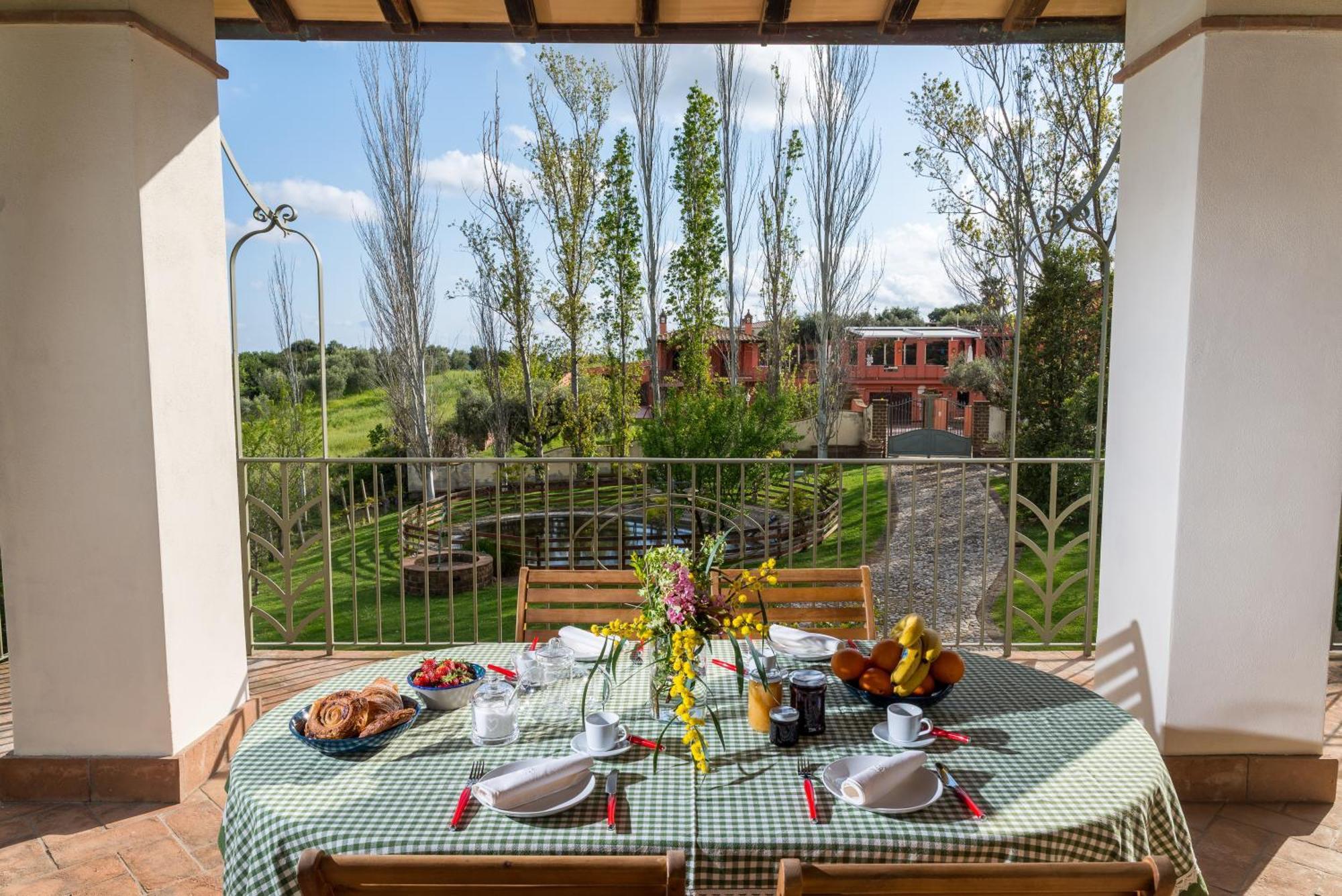 Villa Gli Eucalipti Cerveteri Buitenkant foto