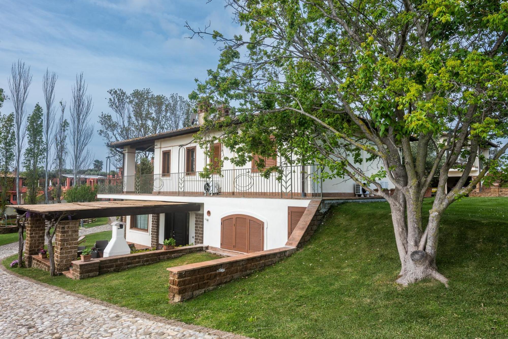 Villa Gli Eucalipti Cerveteri Buitenkant foto