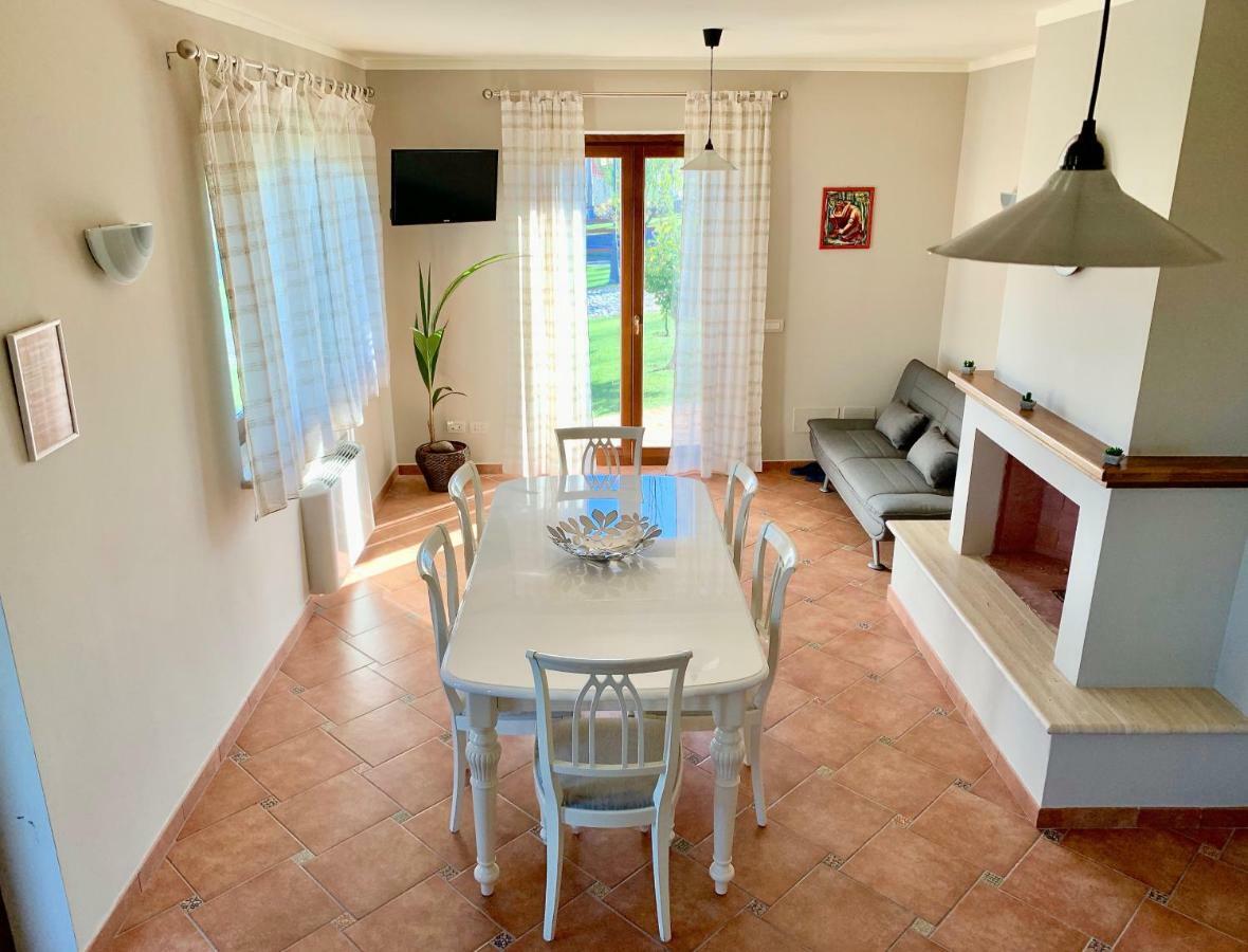 Villa Gli Eucalipti Cerveteri Buitenkant foto